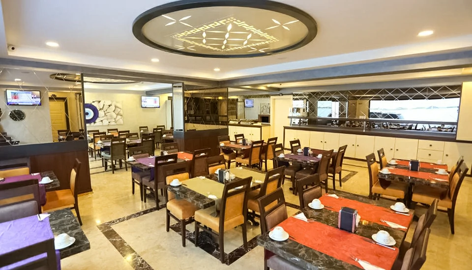 هتل لایف کرنر ازمیر